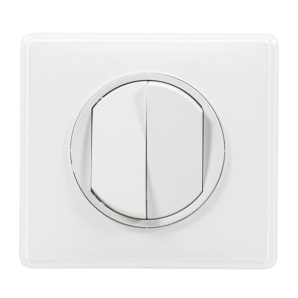 Double interrupteur ou va-et-vient avec plaque Céliane Soft - Blanc:th_LG-099566-WEB-F.jpg