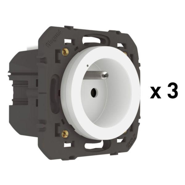 Pack 3 prises de courant connectées dooxie with Netatmo 16A 3680W avec mesure et suivi consommation - blanc sans plaque: th_LG-600698A-WEB-OTH.jpg