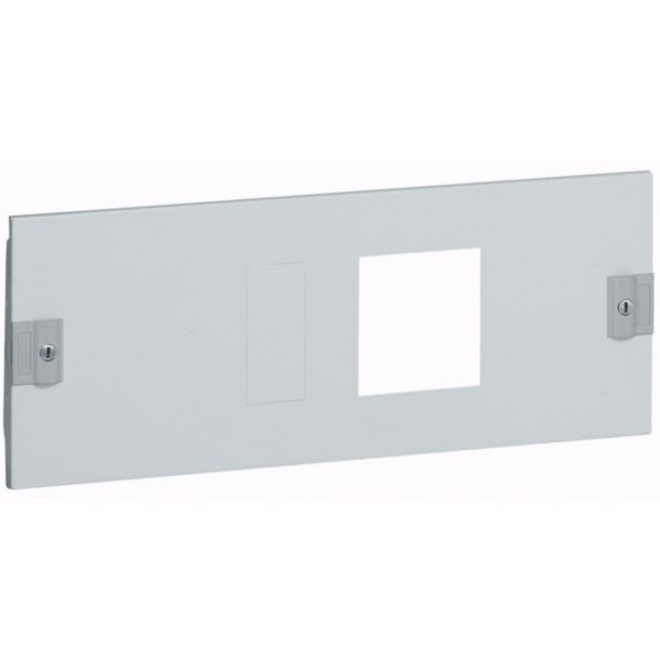Plastron métal 1/4 tour pour 1 DPX250 en position horizontale dans XL³400 - hauteur 200mm - Page 134