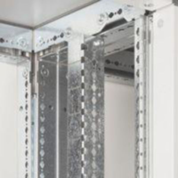 Jeu de 2 montants fonctionnels pour armoire XL³4000 profondeur 475mm - hauteur extérieure 2000mm - Page 12