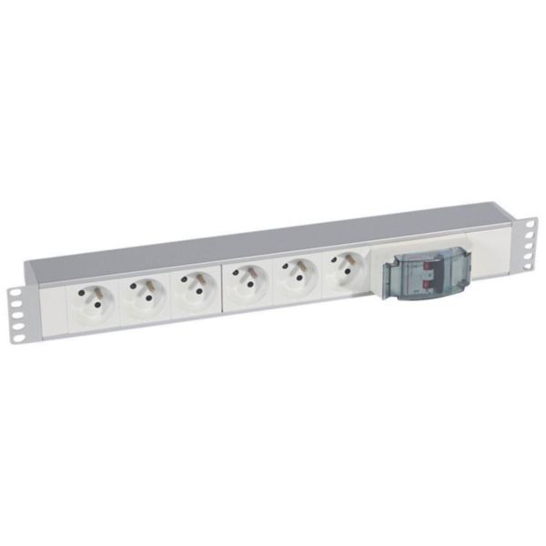 Bloc d'alimentation (PDU) 19 pouces 230v~ 6 x 2P+T + disjoncteur 2p 16 A