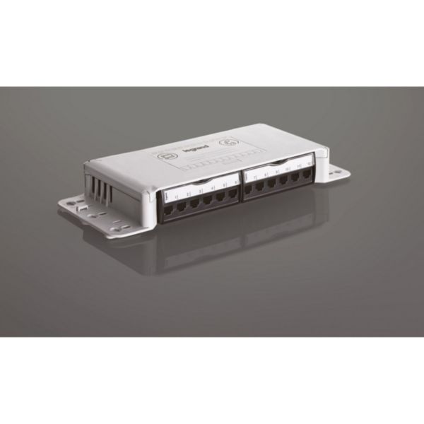 Boîte de distribution de zone équipée - Cat.6 - STP - 12 connecteurs RJ45 - LCS²