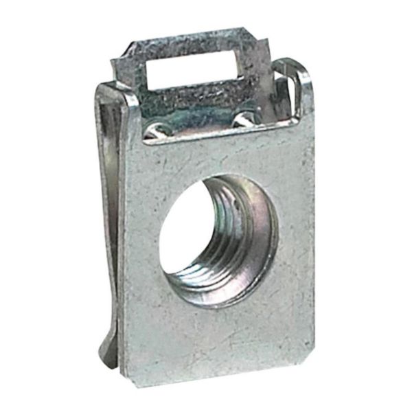 Clips-écrou pour vis M8 - pour bati d'armoire et traverses perforées - Page 8