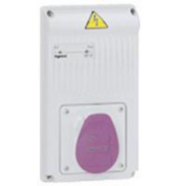 Prise TBT P17 IP44 pour embase hauteur 220 à 441mm - 160VA