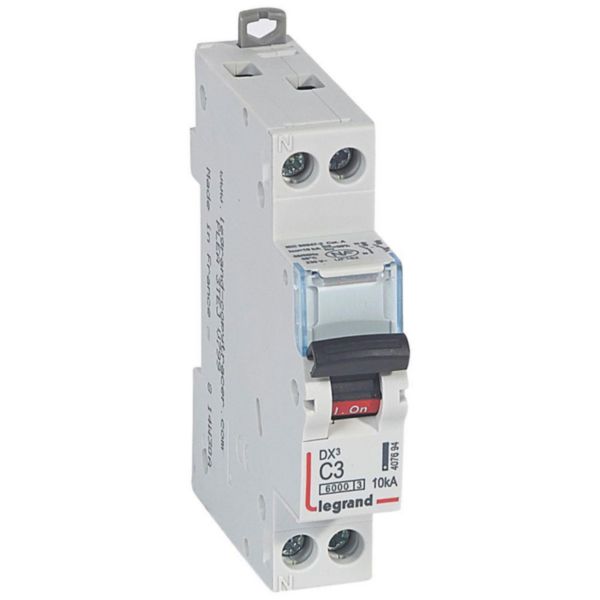 Disjoncteur DX³6000 10kA arrivée haute et départ bas à vis U+N 230V~ - 3A - courbe C - 1 module