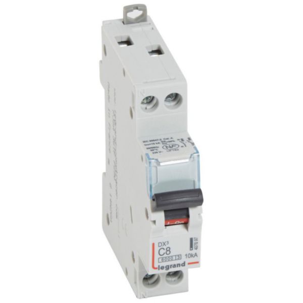 Disjoncteur DX³6000 10kA arrivée haute et départ bas à vis U+N 230V~ - 8A - courbe C - 1 module