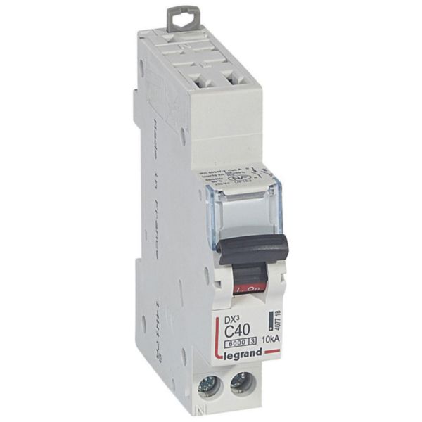 Disjoncteur DX³6000 10kA arrivée haute automatique et départ bas à vis U+N - 230V~ - 40A - courbe C - 1 module