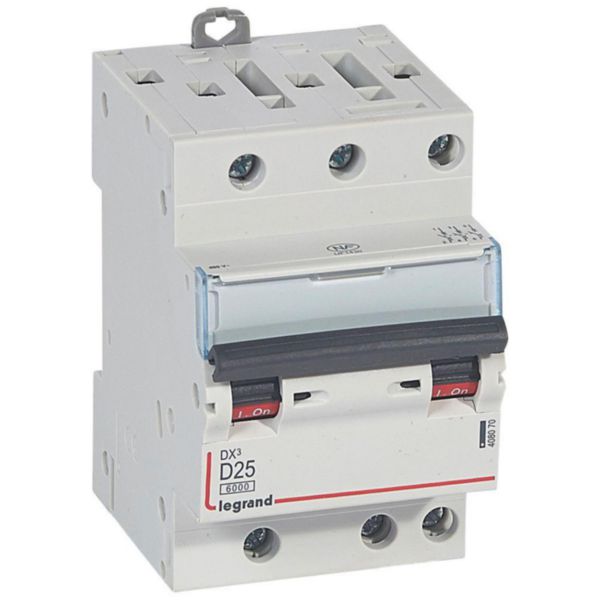 Disjoncteur DX³6000 arrivée haute et départ bas à vis 3P 400~ - 25A - courbe D - pour peigne HX³ optimisé