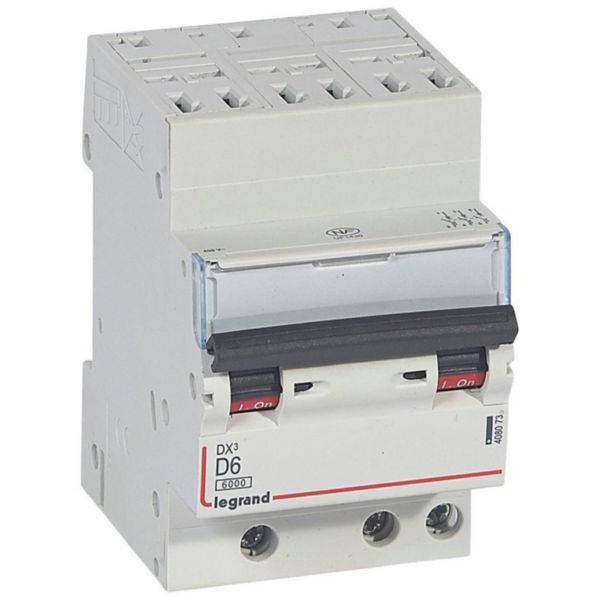 Disjoncteur DX³6000 10kA arrivée haute automatique départ bas à vis 3P 400V~ - 6A - courbe D - pour peigne HX³ optimisé - Page 24