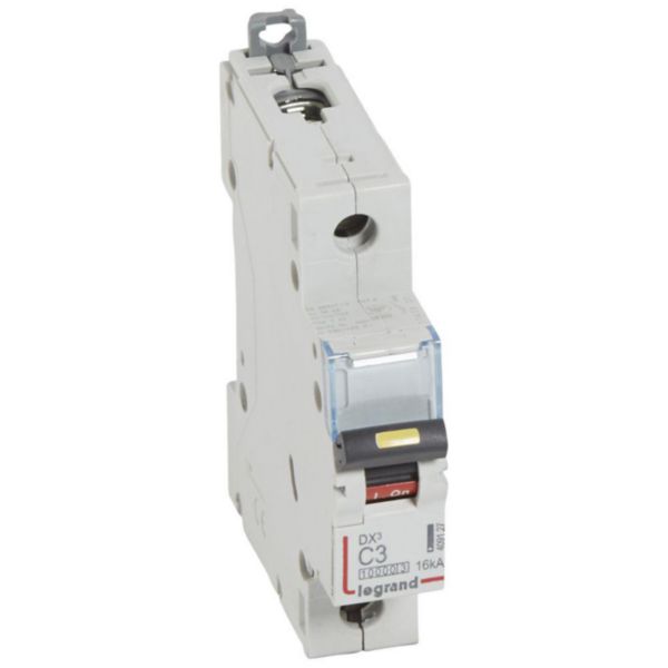 Disjoncteur DX³10000 16kA arrivée haute et départ bas à vis 1P 230V~ à 400V~ - 3A - courbe C - 1 module - Page 24