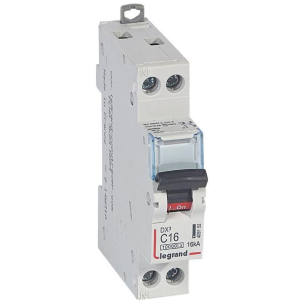 Disjoncteur DX³10000 16kA arrivée haute et départ bas à vis U+N 230V~ - 16A - courbe C - 1 module