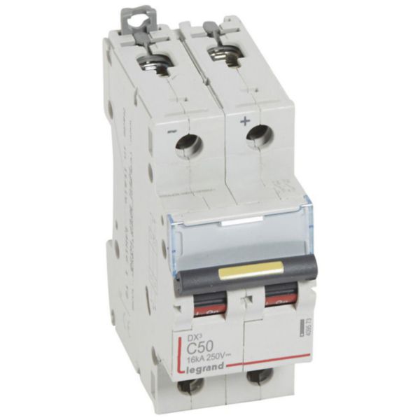 Disjoncteur DX³ 16kA courant continu - arrivée vis et sortie basse vis - 50A courbe C - 2 modules - Page 2