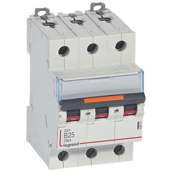 Disjoncteur DX³ 25kA arrivée haute et départ bas à vis 3P 400V~ - 25A - courbe B - 3 modules - Page 24