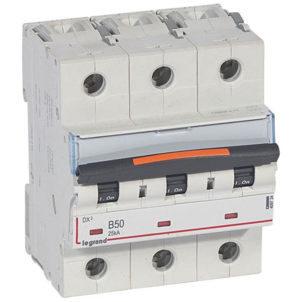 Disjoncteur DX³ 25kA arrivée haute et départ bas à vis 3P 400V~ - 50A - courbe B - 4,5 modules - Page 70