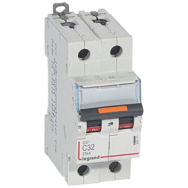 Disjoncteur DX³ 25kA arrivée haute et départ bas à vis 2P 230V~ à 400V~ - 32A - courbe C - 2 modules - Page 8