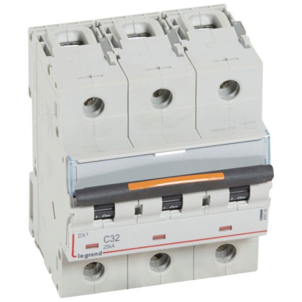 Disjoncteur DX³ 25kA arrivée haute et départ bas à vis 3P 400V~ - 32A - courbe C - 4,5 modules - Page 18