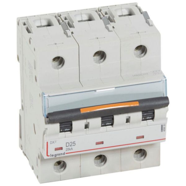 Disjoncteur DX³ 25kA arrivée haute et départ bas à vis 3P 400V~ - 25A - courbe D - 4,5 modules - Page 71