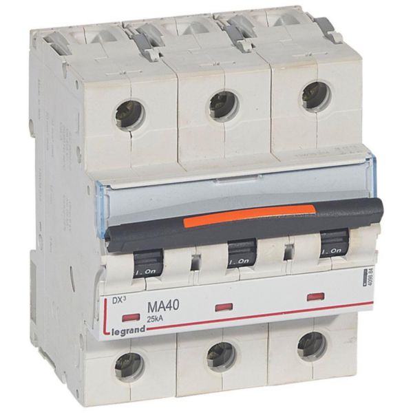 Disjoncteur magnétique seul DX³ MA 25kA arrivée haute et départ bas à vis 3P 400V~ - 40A - 4,5 modules - Page 34