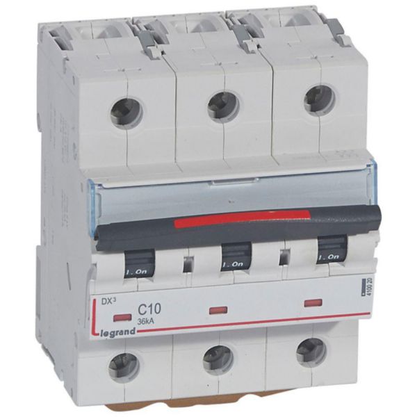 Disjoncteur DX³ 36kA arrivée haute et départ bas à vis 3P 400V~ - 16A - courbe C - 4,5 modules - Page 26