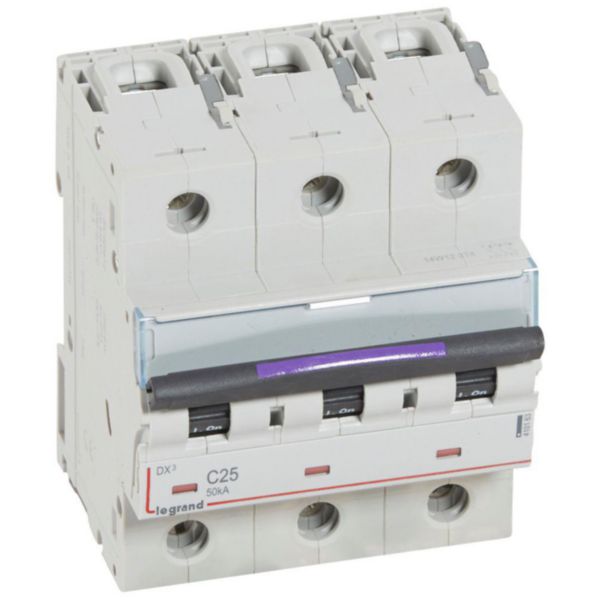 Disjoncteur DX³ 50kA arrivée haute et départ bas à vis 3P 400V~ - 25A - courbe C - 4,5 modules - Page 26