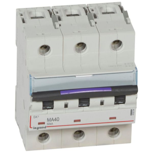 Disjoncteur magnétique seul DX³-M 50kA arrivée haute et départ bas à vis 3P 400V~ - 40A - 4,5 modules - Page 29