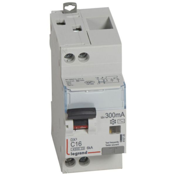 410725 Disjoncteur différentiel DX³4500 arrivée haute et départ bas à vis  U+N 230V~ - 16A typeAC 300mA - courbe C - 2 modules - professionnel