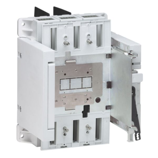 Base prises arrière pour DPX³1600 3P rendu débrochable par un mécanisme Débro-lift - Page 121
