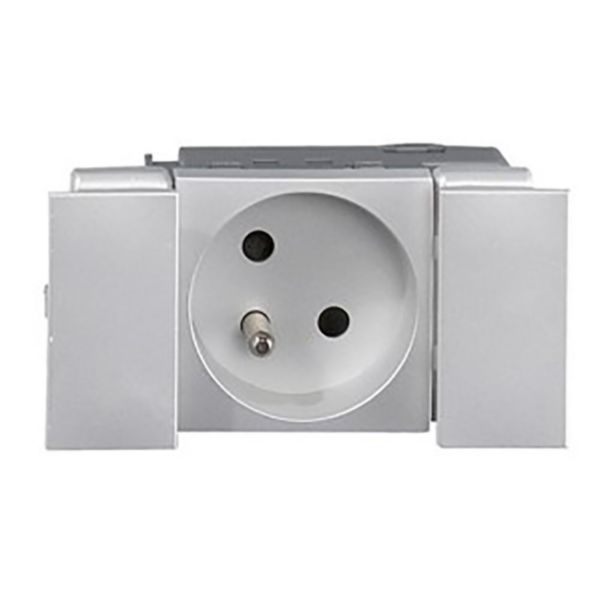 Prise 2P+T Logix - 2 modules - 16A - 250V - Inclinée 45° - Alimentation bloc multiprise - Bornes auto - Equipée Normaclips - Alumnic - Page 4