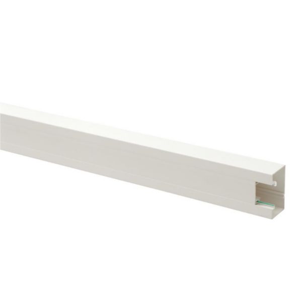 Goulotte d'installation Logix 45 - 85x50mm - 1 compartiment - Fond livré seul - Longueur 2m - PVC Blanc Artic