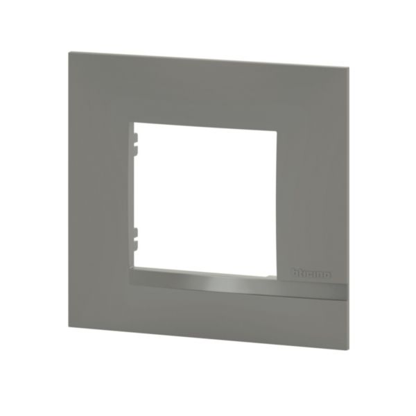 Plaque Altège Collection Classico 1 poste finition Nuage - effet aluminium avec liseré effet aluminium