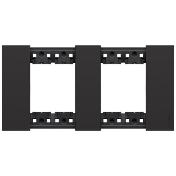 Plaque de finition Living Now Collection Les Noirs matière polymère 2x2 modules - finition Noir