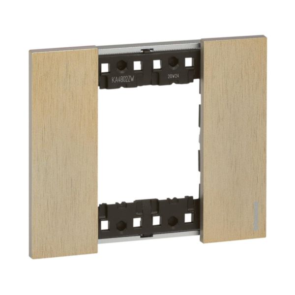 Plaque de finition Living Now Collection Les Blancs matière zamak 2 modules - finition Or - Page 7