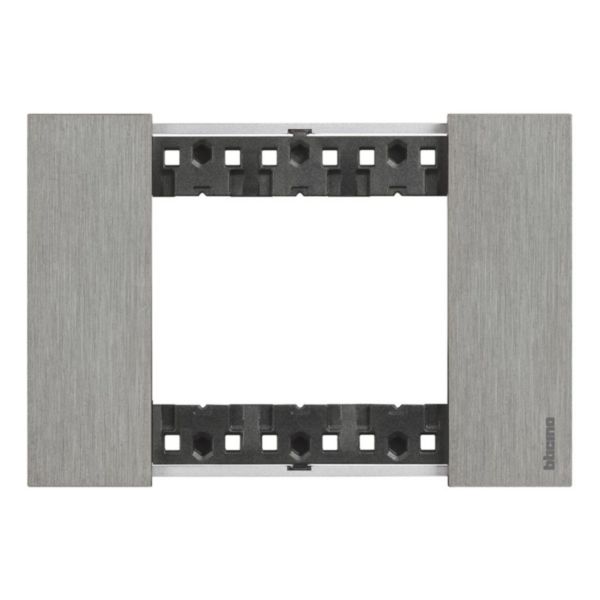 Plaque de finition Living Now Collection Les Noirs matière zamak 3 modules - finition Acier - Page 7