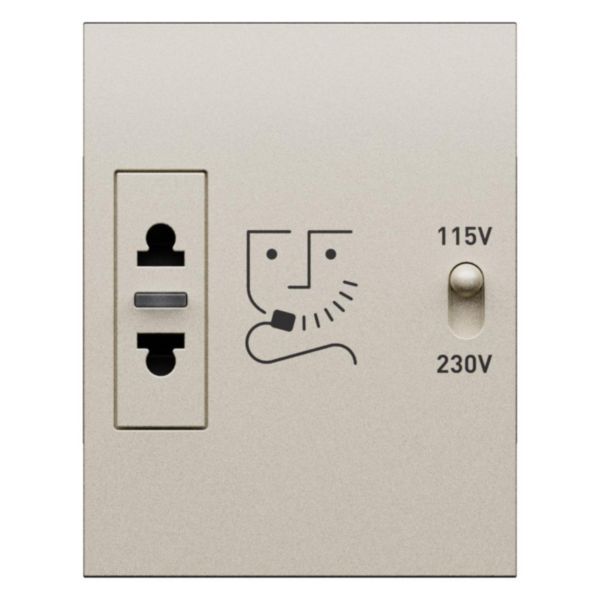 Prise rasoir Living Now avec enjoliveur champagne 3 modules