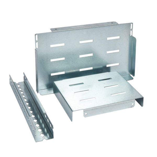 Kit séparation en U pour jeu de barres horizontal 1600A pour gaine à câbles externe profondeur 725mm pour formes XL³ - Page 83