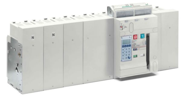 Disjoncteur ouvert fixe DMX³6300 pouvoir de coupure 100kA taille 3 - 4P - 5000A