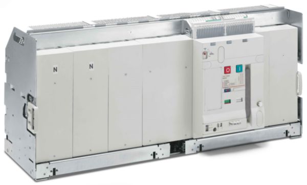 Interrupteur ouvert DMX³-I6300 débrochable taille 3 - 4P - 6300A