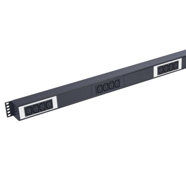PDU vertical monophasé 24 prises c13