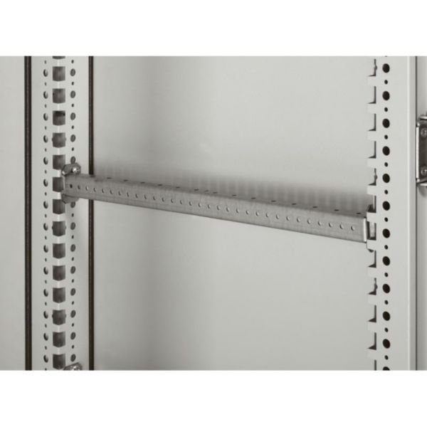 Jeu de 2 traverses perforées horizontales pour armoire Altis largeur ou profondeur 800mm - Page 37