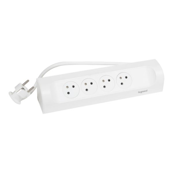 Multiprise d'angle équipée de 4 prises 2P+T Surface 16A 230V et cordon longueur 1m - blanc