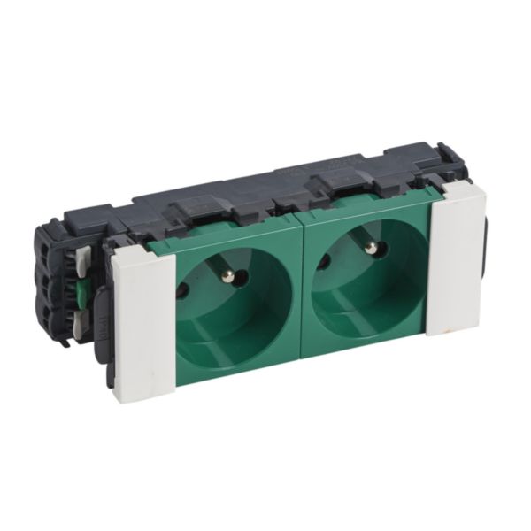 Double prise 2P+T spéciale goulotte Mosaic à clippage direct 4 modules - vert