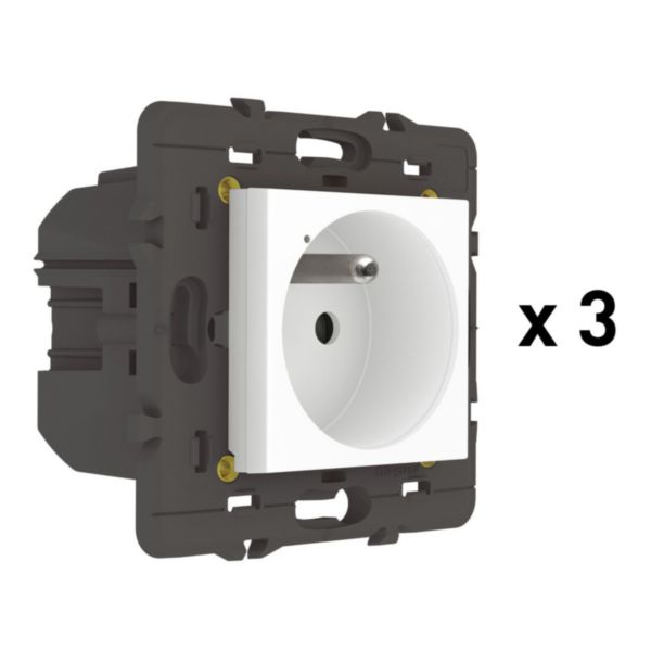 Pack 3 prises de courant connectées Mosaic with Netatmo 16A 3680W avec mesure et suivi consommation - blanc sans plaque