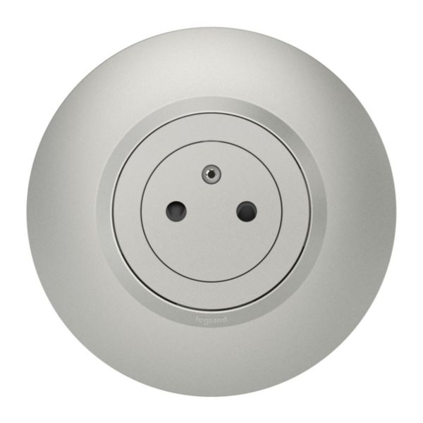 Prise de courant 2P+T Surface dooxie 16A livrée avec plaque ronde alu avec bague effet chrome