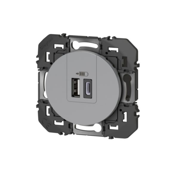 Prise double USB Type-A + Type-C dooxie 3A 15W finition effet aluminium, à équiper d'une plaque de finition - emballage blister