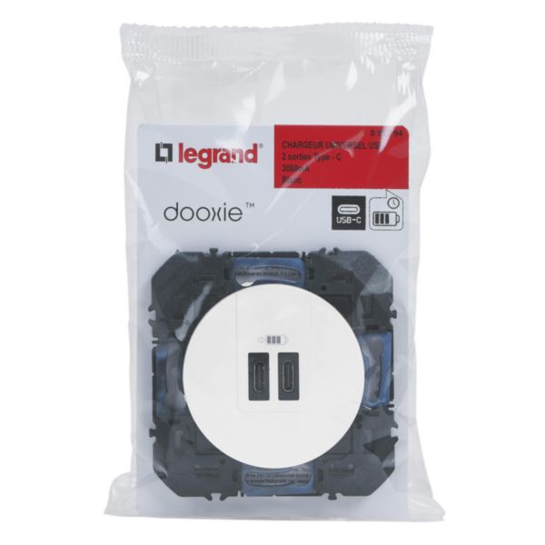 Prise double USB Type-C dooxie 3A 15W finition blanc, à équiper d'une plaque de finition - emballage blister