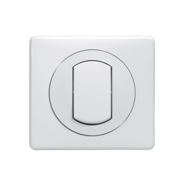 Interrupteur ou va-et-vient avec plaque Céliane Soft étanche - 10A - Blanc