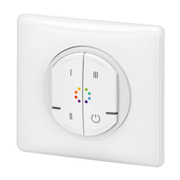 Pack de démarrage Ambiances Couleurs Céliane with Netatmo commande sans fils, Prise Control mobile et ampoule couleur - blanc
