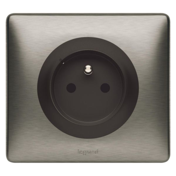 Prise de courant connectée avec mesure puissance et suivi consommation Céliane with Netatmo complète plaque Tungstène