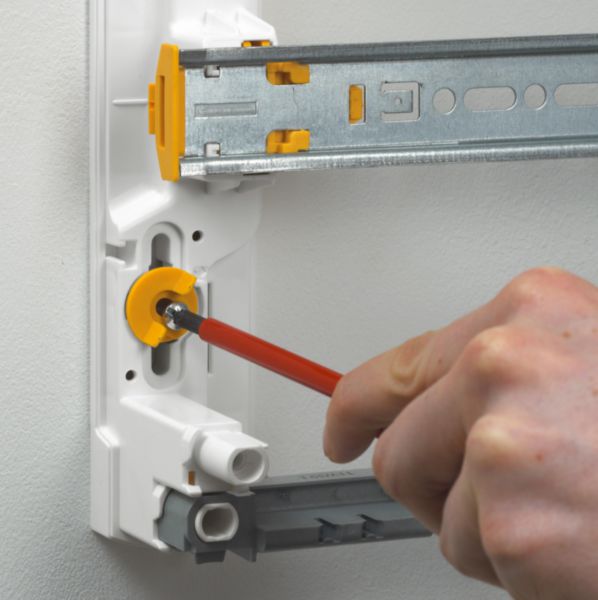 Coffret Drivia 18 modules 3 rangées IP30 IK05 - Blanc RAL9003