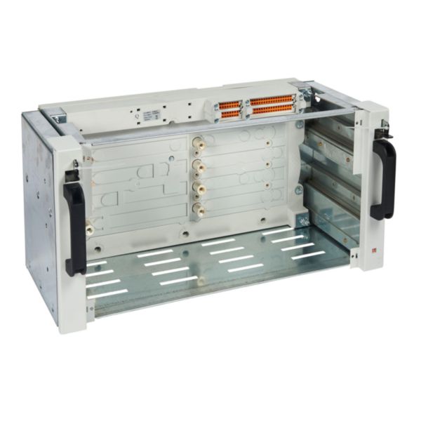 Base VX³IS333 pour répartition verticale en armoire XL³4000 des DPX³630 4P sans différentiel - Page 166